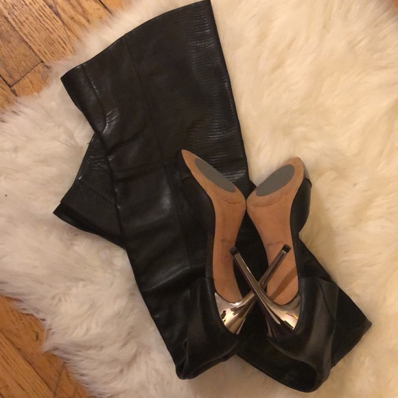 ❤️🔥*last chance* One of a Kind🔥BCBG Runway Leather Thigh Boot NWOT - Picture 10 of 13
